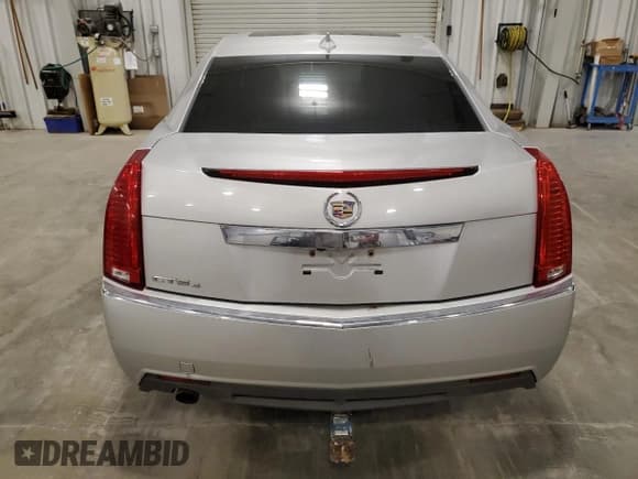 ✅ 2013 Cadillac CTS Luxury • VIN: 1G6DG5E53D0141247 • Lot: 71523945. Wystawiony na Copart z przebiegiem 199 981 mil. Bezpłatny archiwum sprzedaży aukcyjnych z USA i szczegółowy raport historii pojazdu na DreamBid. Zdjęcie 6.
