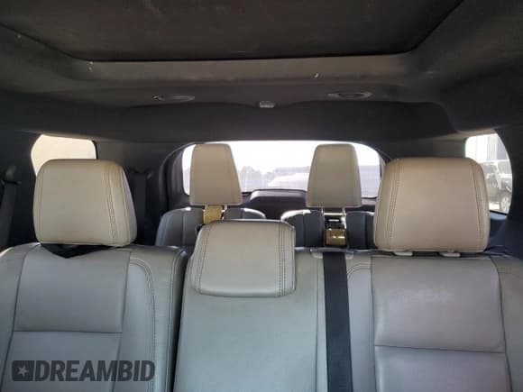 ✅ 2011 Ford Explorer XLT • VIN: 1FMHK7D83BGA82902 • Lot: 89697135. Listed on Copart with 186,452 mi. Free auction sales archive from the USA and detailed vehicle history report at DreamBid. Image 10.