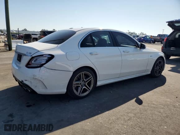 ✅ 2020 Mercedes-Benz C 43 AMG • VIN: 55SWF6EB7LU334777 • Lot: 93619815. Wystawiony na Copart z przebiegiem 82 866 mil. Bezpłatny archiwum sprzedaży aukcyjnych z USA i szczegółowy raport historii pojazdu na DreamBid. Zdjęcie 3.