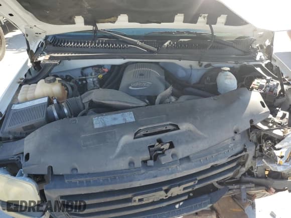 ✅ 2004 GMC Sierra 1500 SLE • VIN: 2GTEC19VX41186464 • Лот: 86314465. Опубликован ранее на Copart с пробегом 177 402 миль. Бесплатный доступ к архиву аукционных продаж из США и подробный отчёт об истории автомобиля на DreamBid. Изображение 11.