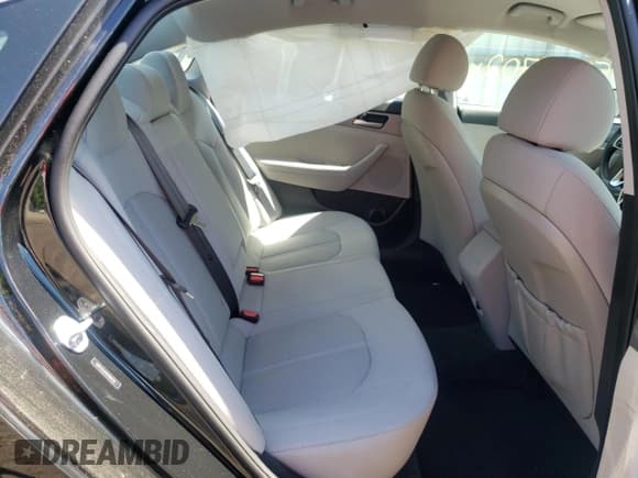 ✅ 2019 Hyundai Sonata SE • VIN: 5NPE24AF9KH801378 • Лот: 50066702. Опубликован ранее на Copart с пробегом 17 791 миль. Бесплатный доступ к архиву аукционных продаж из США и подробный отчёт об истории автомобиля на DreamBid. Изображение 6.