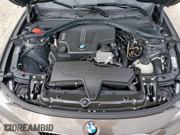 ✅ 2014 BMW 3 Series 328i • VIN: WBA3A5C5XEJ463566 • Lot: 92331675. Wystawiony na Copart z przebiegiem 65 467 mil. Bezpłatny archiwum sprzedaży aukcyjnych z USA i szczegółowy raport historii pojazdu na DreamBid. Zdjęcie 11.