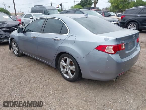 ✅ 2011 Acura TSX • VIN: JH4CU2F69BC006324 • Lot: 42128726. Listed on IAAI with 226,874 mi. Free auction sales archive from the USA and detailed vehicle history report at DreamBid. Image 3.