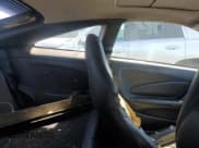 ✅ 2003 Toyota Celica GTS • VIN: JTDDY32TX30065753 • Lot: 50406345. Wystawiony na Copart z przebiegiem 205 613 mil. Bezpłatny archiwum sprzedaży aukcyjnych z USA i szczegółowy raport historii pojazdu na DreamBid. Zdjęcie 10.