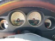 ✅ 2014 Dodge Challenger R/T 100th Anniversary Appearance • VIN: 2C3CDYBT3EH251299 • Lot: 73402834. Wystawiony na Copart z przebiegiem 98 412 mil. Bezpłatny archiwum sprzedaży aukcyjnych z USA i szczegółowy raport historii pojazdu na DreamBid. Zdjęcie 9.