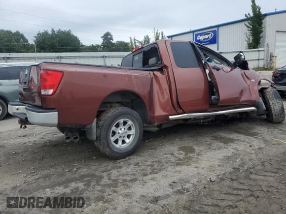 ✅ 2004 Nissan Titan LE • VIN: 1N6AA06B54N543828 • Lot: 71357934. Wystawiony na Copart z przebiegiem Nie podano. Bezpłatny archiwum sprzedaży aukcyjnych z USA i szczegółowy raport historii pojazdu na DreamBid. Zdjęcie 3.