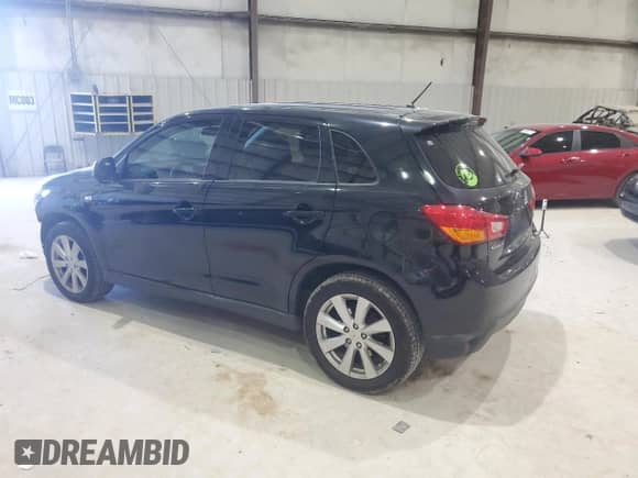 2014 Mitsubishi Outlander ES с VIN 4A4AR3AU4EE030098, выставлен на аукционе Copart как лот 85522565 с пробегом 115 441 миль миль и Списание • Salvage title. История ставок и продаж доступна на DreamBid. Изображение 2.