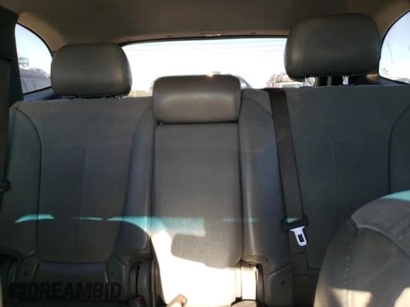 ✅ 2012 Hyundai Santa Fe SE • VIN: 5XYZH4AG5CG122256 • Lot: 80942864. Listed on Copart with 191,971 mi. Free auction sales archive from the USA and detailed vehicle history report at DreamBid. Image 10.