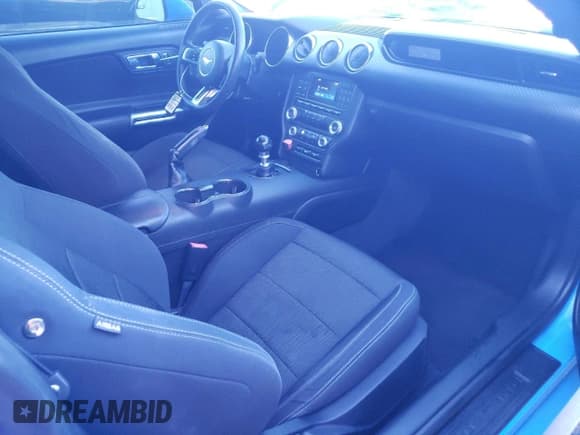 ✅ 2017 Ford Mustang V6 • VIN: 1FA6P8AM6H5228983 • Lot: 86716624. Listed on Copart with 103,030 mi. Free auction sales archive from the USA and detailed vehicle history report at DreamBid. Image 8.