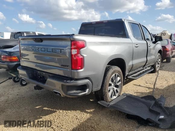 ✅ 2021 Chevrolet Silverado 1500 RST • VIN: 3GCUYEET1MG231839 • Lot: 77041394. Wystawiony na Copart z przebiegiem 71 142 mil. Bezpłatny archiwum sprzedaży aukcyjnych z USA i szczegółowy raport historii pojazdu na DreamBid. Zdjęcie 3.