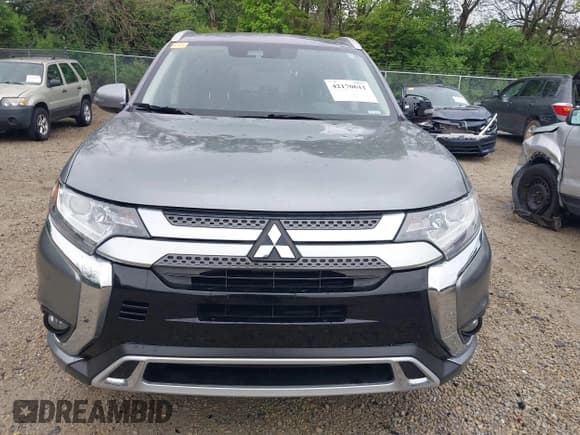 ✅ 2020 Mitsubishi Outlander SE • VIN: JA4AD3A31LJ001086 • Lot: 42170611. Wystawiony na IAAI z przebiegiem 88 367 mil. Bezpłatny archiwum sprzedaży aukcyjnych z USA i szczegółowy raport historii pojazdu na DreamBid. Zdjęcie 12.