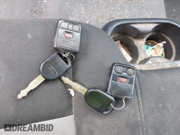 ✅ 2007 Ford Ranger XLT • VIN: 1FTZR45E47PA65234 • Lot: 43116637. Listed on IAAI with 129,011 mi. Free auction sales archive from the USA and detailed vehicle history report at DreamBid. Image 11.