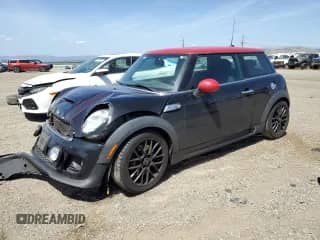 2013 MINI Hardtop John Cooper Works с VIN WMWSU9C58DT722617, выставлен на аукционе Copart как лот 57356095 с пробегом 202 230 миль миль и Списание • Salvage title. История ставок и продаж доступна на DreamBid. Изображение 1.