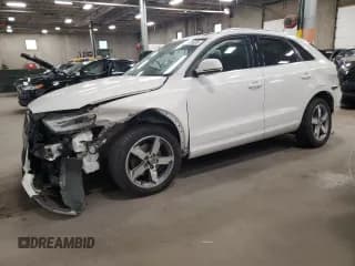 ✅ 2015 Audi Q3 Prestige • VIN: WA1GFCFS1FR004211 • Лот: 90431635. Опубликован ранее на Copart с пробегом Не указан. Бесплатный доступ к архиву аукционных продаж из США и подробный отчёт об истории автомобиля на DreamBid. Изображение 1.