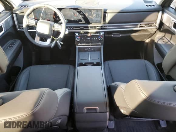 2025 Hyundai Santa Fe SEL с VIN 5NMP2DGL3SH080025, выставлен на аукционе Copart как лот 41825735 с пробегом 792 миль миль и Списание • Salvage title. История ставок и продаж доступна на DreamBid. Изображение 8.