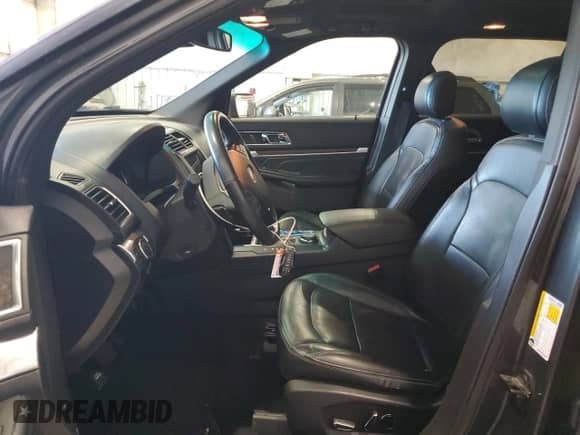 2017 Ford Explorer Limited with VIN 1FM5K8F89HGA57498, listed as a Copart auction lot 90435955 with 166,938 mi miles and Clean title. Bid and sale history available at DreamBid. Image 7.