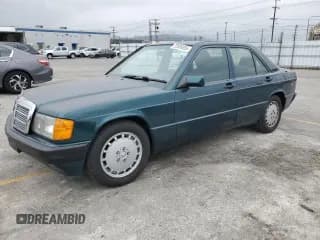 ✅ 1992 Mercedes-Benz 190 • VIN: WDB2010181G068712 • Lot: 55989055. Wystawiony na Copart z przebiegiem 164 333 mil. Bezpłatny archiwum sprzedaży aukcyjnych z USA i szczegółowy raport historii pojazdu na DreamBid. Zdjęcie 1.