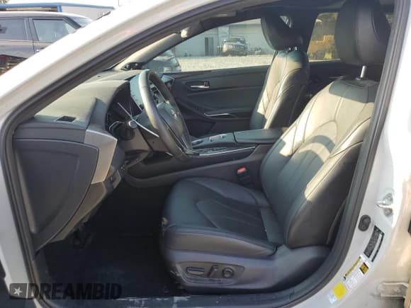 ✅ 2022 Toyota Avalon Hybrid XLE • VIN: 4T1AA1AB9NU012330 • Lot: 69209915. Listed on Copart with 76,595 mi. Free auction sales archive from the USA and detailed vehicle history report at DreamBid. Image 7.