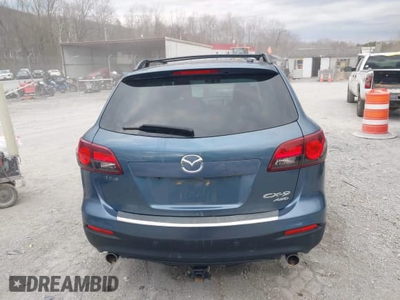 ✅ 2015 Mazda CX-9 Touring • VIN: JM3TB3CVXF0462937 • Лот: 43735625. Опубликован ранее на IAAI с пробегом 181 632 миль. Бесплатный доступ к архиву аукционных продаж из США и подробный отчёт об истории автомобиля на DreamBid. Изображение 17.
