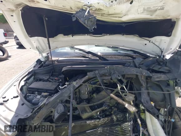 ✅ 2018 Dodge Durango SXT • VIN: 1C4RDHAG9JC197854 • Lot: 43096608. Wystawiony na IAAI z przebiegiem 93 935 mil. Bezpłatny archiwum sprzedaży aukcyjnych z USA i szczegółowy raport historii pojazdu na DreamBid. Zdjęcie 10.