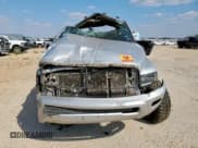 ✅ 2002 Dodge 2500 • VIN: 3B7KF23662M303237 • Лот: 84216045. Опубликован ранее на Copart с пробегом Не указан. Бесплатный доступ к архиву аукционных продаж из США и подробный отчёт об истории автомобиля на DreamBid. Изображение 5.