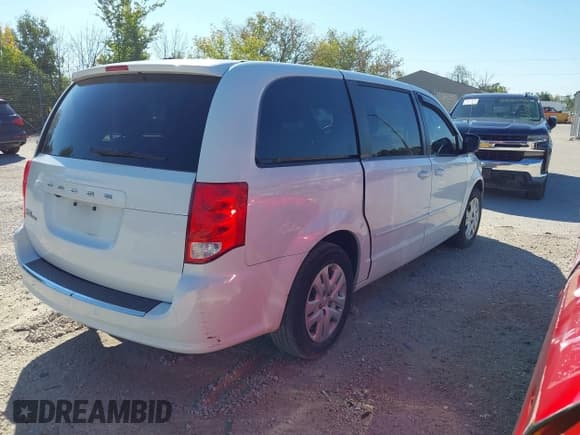 ✅ 2015 Dodge Grand Caravan American Value • VIN: 2C4RDGBG5FR724246 • Лот: 43202999. Опубликован ранее на IAAI с пробегом 102 355 миль. Бесплатный доступ к архиву аукционных продаж из США и подробный отчёт об истории автомобиля на DreamBid. Изображение 4.