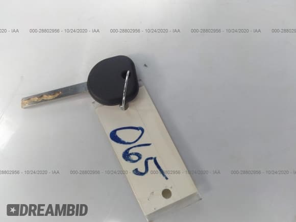 ✅ 2016 Chevrolet Cruze LS • VIN: 1G1BC5SM0G7252578 • Lot: 28802956. Listed on IAAI with 92,892 mi. Free auction sales archive from the USA and detailed vehicle history report at DreamBid. Image 11.