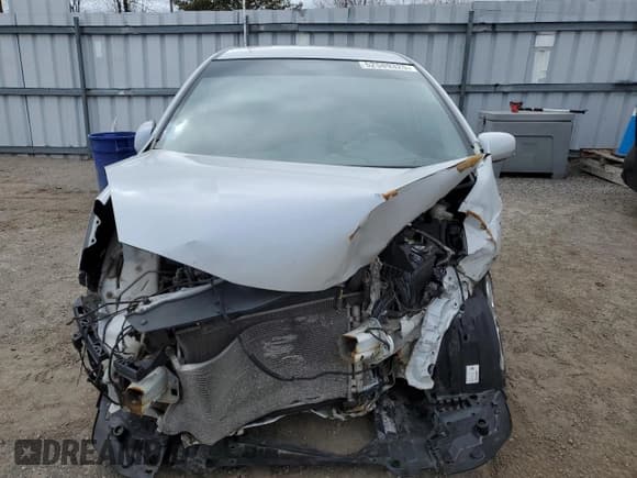 ✅ 2009 Honda Fit • VIN: JHMGE87579S803694 • Лот: 52589325. Опубликован ранее на Copart с пробегом 238 084 миль. Бесплатный доступ к архиву аукционных продаж из США и подробный отчёт об истории автомобиля на DreamBid. Изображение 5.