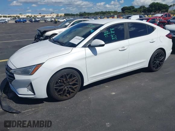 ✅ 2019 Hyundai Elantra SE • VIN: 5NPD74LF9KH486818 • Lot: 43426085. Listed on IAAI with 66,577 mi. Free auction sales archive from the USA and detailed vehicle history report at DreamBid. Image 2.