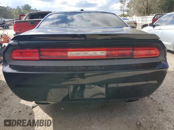 ✅ 2013 Dodge Challenger R/T Plus • VIN: 2C3CDYBT2DH685907 • Lot: 79652254. Wystawiony na Copart z przebiegiem 163 181 mil. Bezpłatny archiwum sprzedaży aukcyjnych z USA i szczegółowy raport historii pojazdu na DreamBid. Zdjęcie 6.