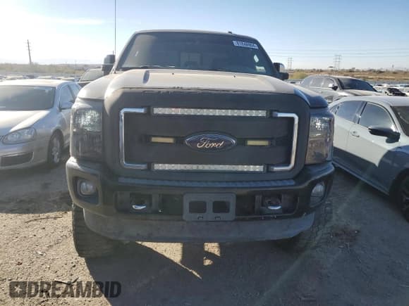✅ 2015 Ford F-250 Lariat • VIN: 1FT7W2BT9FEC80321 • Lot: 81848904. Listed on Copart with Not provided. Free auction sales archive from the USA and detailed vehicle history report at DreamBid. Image 5.