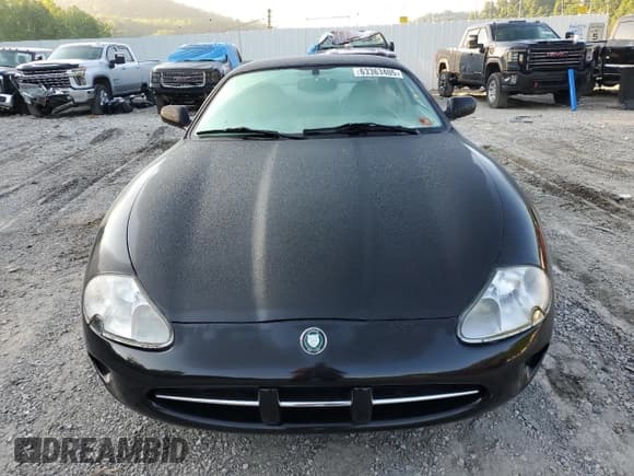 ✅ 1998 Jaguar XK • VIN: SAJGX5240WC025982 • Lot: 63363405. Listed on Copart with 60,641 mi. Free auction sales archive from the USA and detailed vehicle history report at DreamBid. Image 5.
