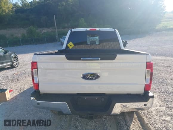 ✅ 2017 Ford F-250 Lariat • VIN: 1FT7W2BT1HED91044 • Lot: 43005482. Wystawiony na IAAI z przebiegiem 73 788 mil. Bezpłatny archiwum sprzedaży aukcyjnych z USA i szczegółowy raport historii pojazdu na DreamBid. Zdjęcie 16.