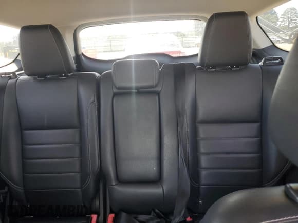 ✅ 2016 Ford Escape Titanium • VIN: 1FMCU0JX3GUB37297 • Lot: 86880995. Wystawiony na Copart z przebiegiem 146 901 mil. Bezpłatny archiwum sprzedaży aukcyjnych z USA i szczegółowy raport historii pojazdu na DreamBid. Zdjęcie 10.