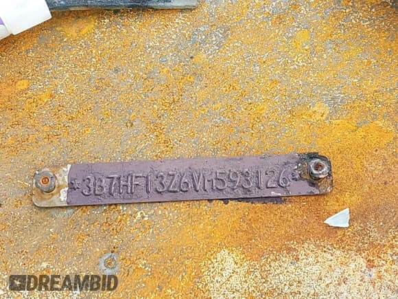 ✅ 1997 Dodge 1500 • VIN: 3B7HF13Z6VM593126 • Lot: 42722114. Listed on IAAI with 250,000 mi. Free auction sales archive from the USA and detailed vehicle history report at DreamBid. Image 9.