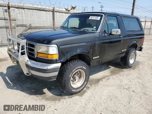 ✅ 1993 Ford Bronco Custom • VIN: 1FMEU15H7PLA13802 • Lot: 68191905. Wystawiony na Copart z przebiegiem 311 284 mil. Bezpłatny archiwum sprzedaży aukcyjnych z USA i szczegółowy raport historii pojazdu na DreamBid. Zdjęcie 1.
