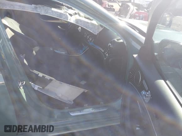 ✅ 2023 Mercedes-Benz E 350 • VIN: W1KZF8DB8PB164357 • Lot: 43603632. Listed on IAAI with 7,107 mi. Free auction sales archive from the USA and detailed vehicle history report at DreamBid. Image 5.