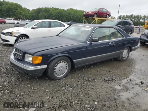 ✅ 1988 Mercedes-Benz 560 560SEC • VIN: WDBCA45D7JA367033 • Lot: 69352215. Listed on Copart with 100,974 mi. Free auction sales archive from the USA and detailed vehicle history report at DreamBid. Image 1.