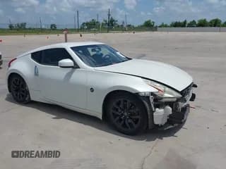 ✅ 2016 Nissan 370Z • VIN: JN1AZ4EH9GM934082 • Lot: 42529886. Listed on IAAI with 42,599 mi. Free auction sales archive from the USA and detailed vehicle history report at DreamBid. Image 1.