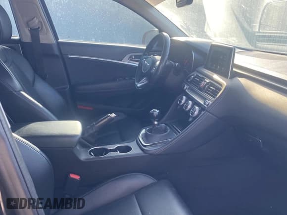 ✅ 2019 Genesis G70 Sport • VIN: KMTG24LA4KU016333 • Lot: 66959145. Wystawiony na Copart z przebiegiem 70 651 mil. Bezpłatny archiwum sprzedaży aukcyjnych z USA i szczegółowy raport historii pojazdu na DreamBid. Zdjęcie 5.