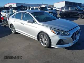 2018 Hyundai Sonata Limited с VIN 5NPE34AFXJH618048, выставлен на аукционе IAAI как лот 41729628 с пробегом 107 687 миль миль и . История ставок и продаж доступна на DreamBid. Изображение 1.