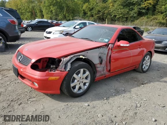 ✅ 2002 Mercedes-Benz SLK 230 Kompressor • VIN: WDBKK49F22F249805 • Лот: 71058304. Опубликован ранее на Copart с пробегом 57 850 миль. Бесплатный доступ к архиву аукционных продаж из США и подробный отчёт об истории автомобиля на DreamBid. Изображение 1.