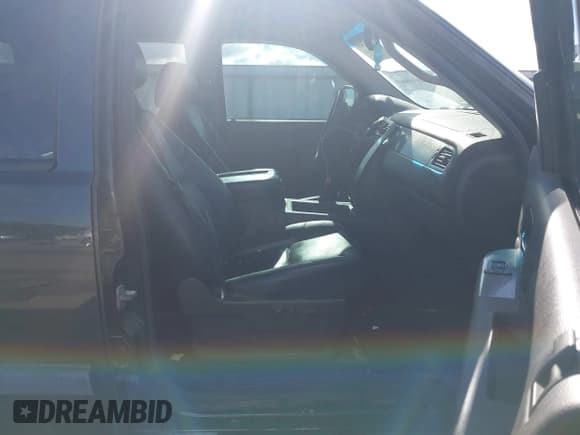 ✅ 2012 Chevrolet Silverado 1500 LTZ • VIN: 3GCPKTE7XCG230435 • Lot: 42315345. Wystawiony na IAAI z przebiegiem 225 544 mil. Bezpłatny archiwum sprzedaży aukcyjnych z USA i szczegółowy raport historii pojazdu na DreamBid. Zdjęcie 5.