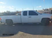 ✅ 2009 Chevrolet Silverado 1500 1LT • VIN: 1GCEC19J89E135192 • Lot: 43629398. Listed on IAAI with 245,513 mi. Free auction sales archive from the USA and detailed vehicle history report at DreamBid. Image 12.