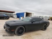 ✅ 2017 Dodge Challenger SXT • VIN: 2C3CDZAG0HH501256 • Lot: 54441284. Wystawiony na Copart z przebiegiem 101 667 mil. Bezpłatny archiwum sprzedaży aukcyjnych z USA i szczegółowy raport historii pojazdu na DreamBid. Zdjęcie 1.