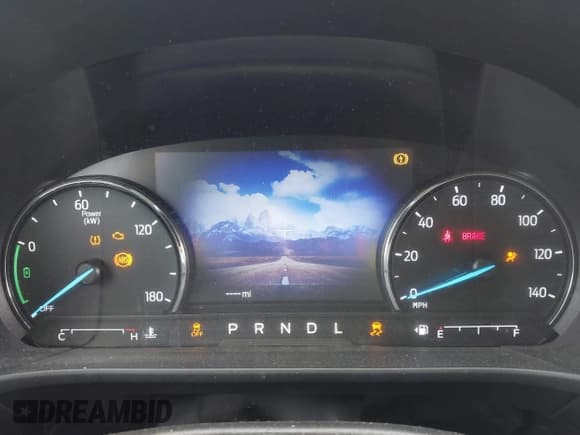 ✅ 2022 Ford Escape SE Hybrid • VIN: 1FMCU9BZ5NUA46081 • Lot: 43052879. Wystawiony na IAAI z przebiegiem 121 686 mil. Bezpłatny archiwum sprzedaży aukcyjnych z USA i szczegółowy raport historii pojazdu na DreamBid. Zdjęcie 7.