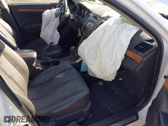 ✅ 2010 Hyundai Sonata Limited • VIN: 5NPEU4AC6AH654872 • Лот: 41532862. Опубликован ранее на IAAI с пробегом 74 926 миль. Бесплатный доступ к архиву аукционных продаж из США и подробный отчёт об истории автомобиля на DreamBid. Изображение 5.