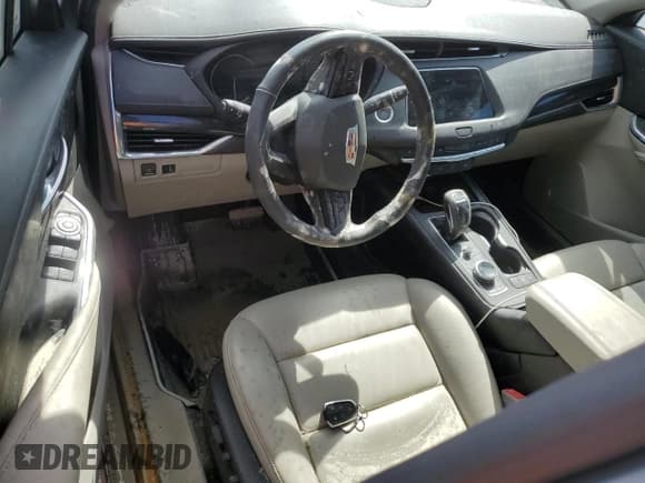 ✅ 2019 Cadillac XT4 FWD Premium Luxury • VIN: 1GYFZCR42KF147440 • Лот: 74999994. Опубликован ранее на Copart с пробегом Не указан. Бесплатный доступ к архиву аукционных продаж из США и подробный отчёт об истории автомобиля на DreamBid. Изображение 8.