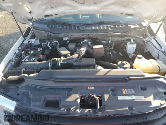 ✅ 2021 Ford F-250 XL • VIN: 1FT7W2A61MEC62162 • Lot: 41472225. Wystawiony na Copart z przebiegiem 119 246 mil. Bezpłatny archiwum sprzedaży aukcyjnych z USA i szczegółowy raport historii pojazdu na DreamBid. Zdjęcie 11.