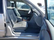 ✅ 2000 Mercedes-Benz E 320 • VIN: WDBJF65J8YB130839 • Lot: 43043707. Listed on IAAI with 79,629 mi. Free auction sales archive from the USA and detailed vehicle history report at DreamBid. Image 5.